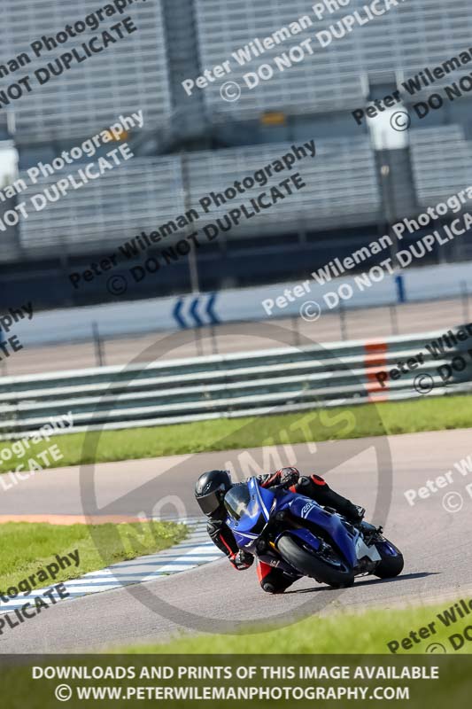 Rockingham no limits trackday;enduro digital images;event digital images;eventdigitalimages;no limits trackdays;peter wileman photography;racing digital images;rockingham raceway northamptonshire;rockingham trackday photographs;trackday digital images;trackday photos